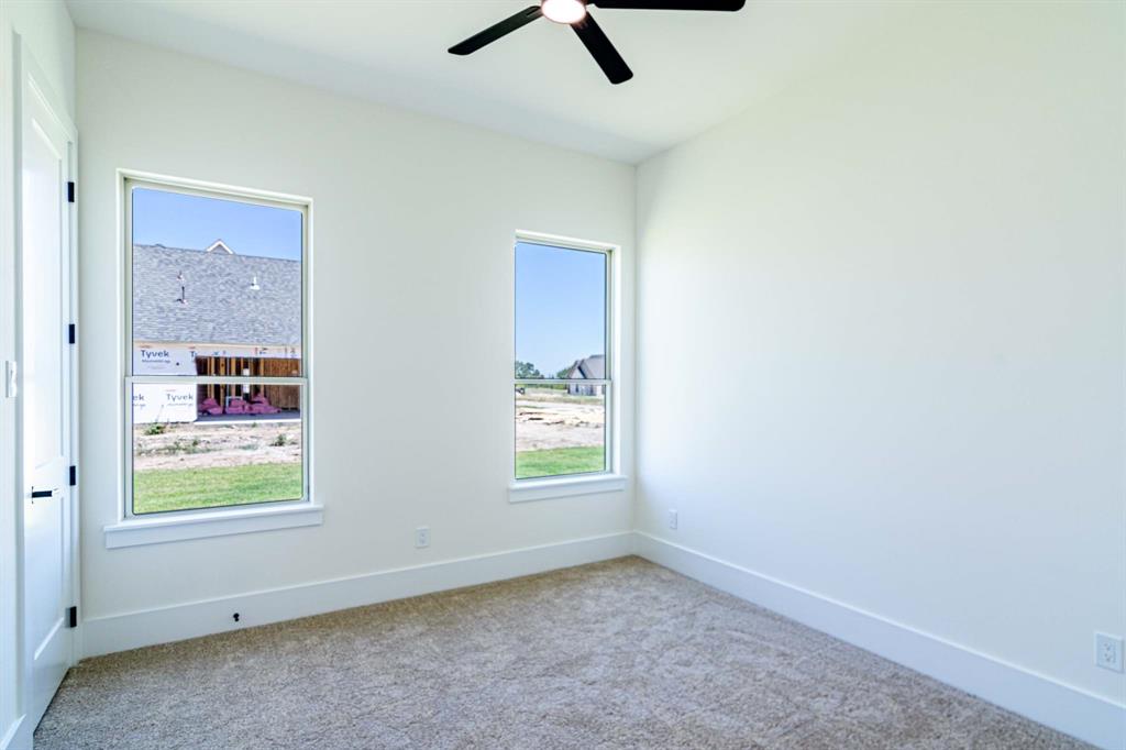 5916 E Sky Hawk Trail Property Photo 25