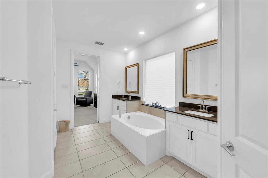 2218 Christopher Lane Property Photo 20