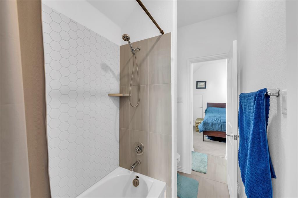 2218 Christopher Lane Property Photo 30