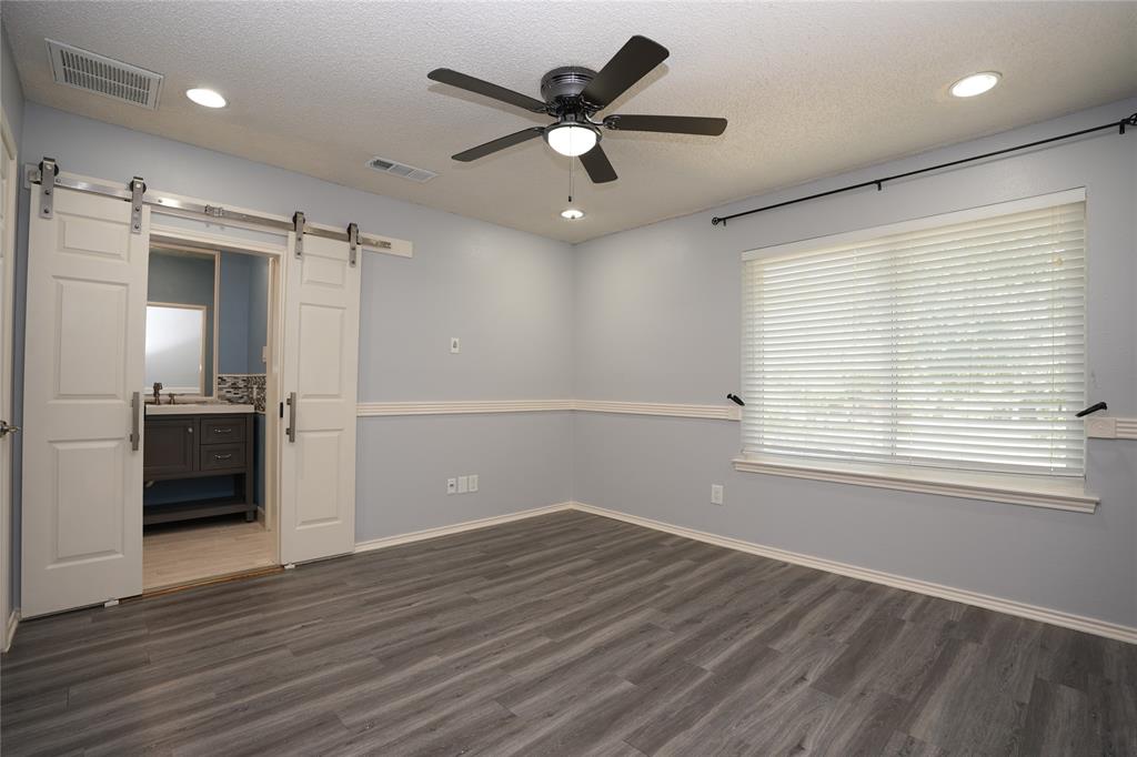 2276 Colony Court Property Photo 17