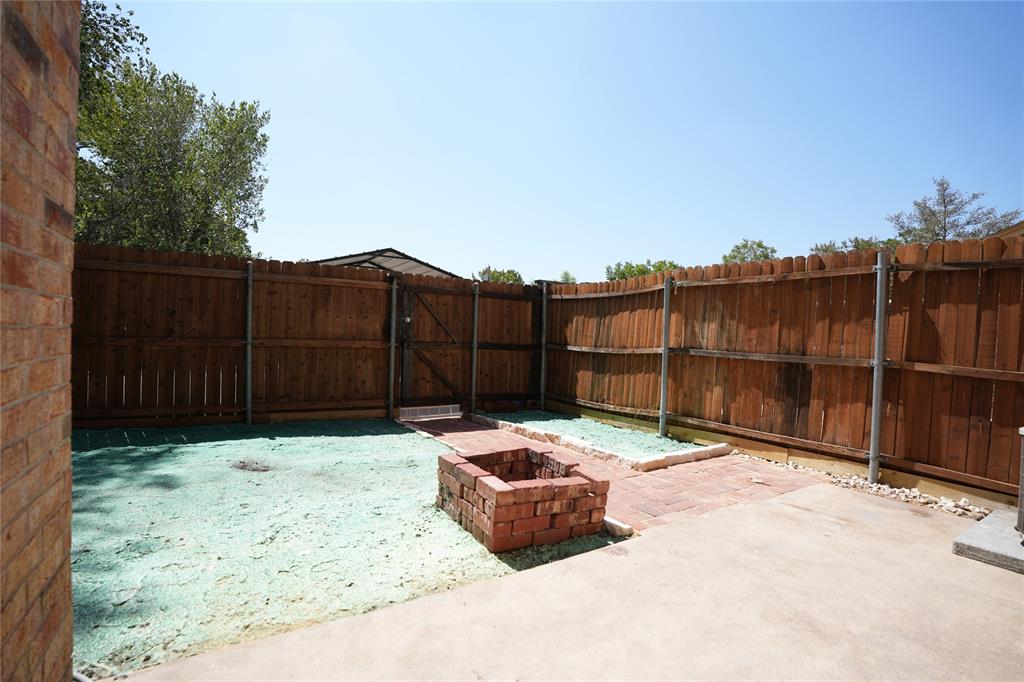 2276 Colony Court Property Photo 27