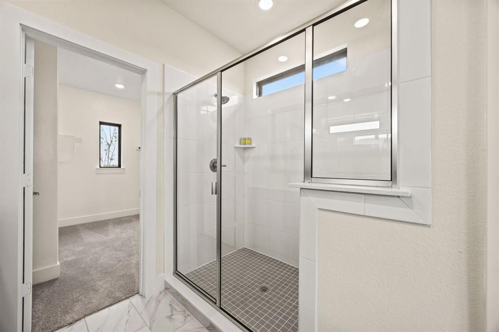 2911 Stella Rose Court Property Photo 8