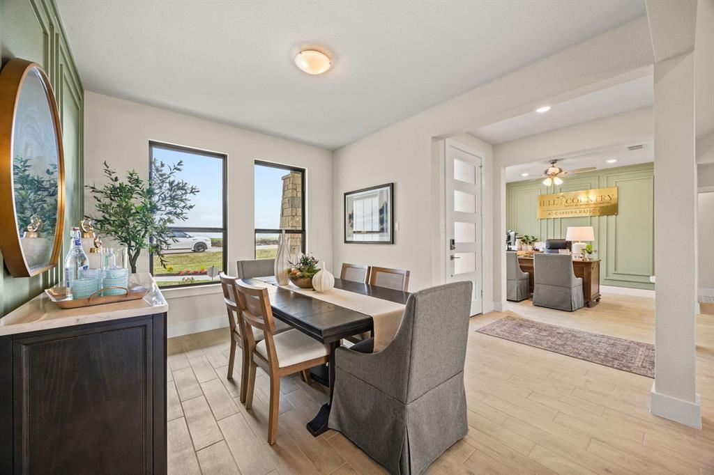 2911 Stella Rose Court Property Photo 19