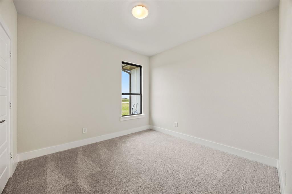 2911 Stella Rose Court Property Photo 23