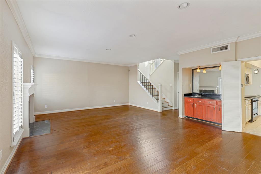 9400 Doliver Drive 59 Property Photo 11