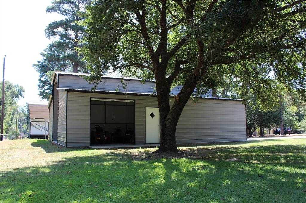 220 Se 5th Avenue Property Photo 11