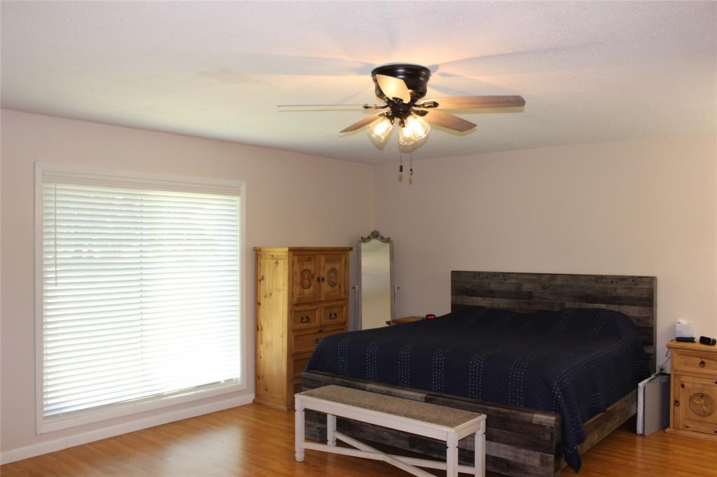 220 Se 5th Avenue Property Photo 23