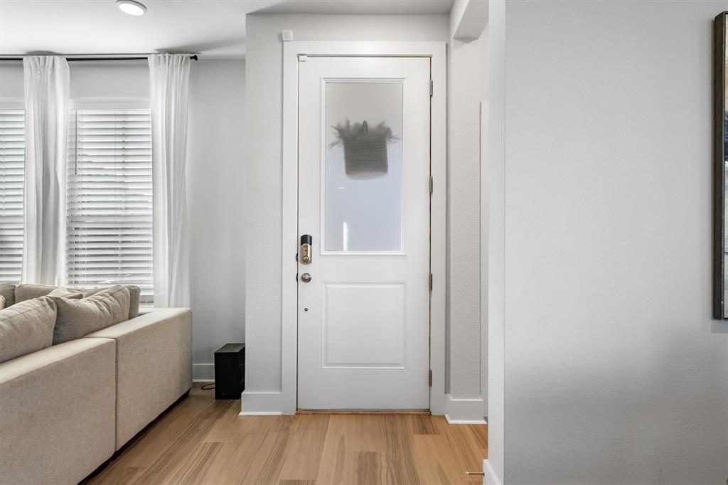1346 Roundup Way Property Photo 8
