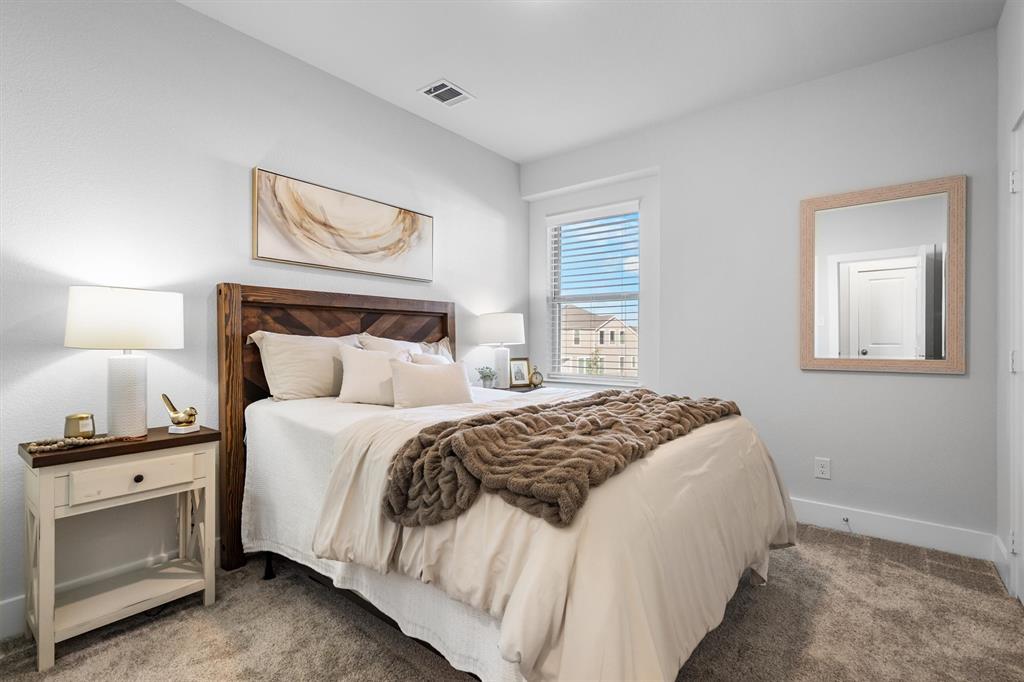 1346 Roundup Way Property Photo 27