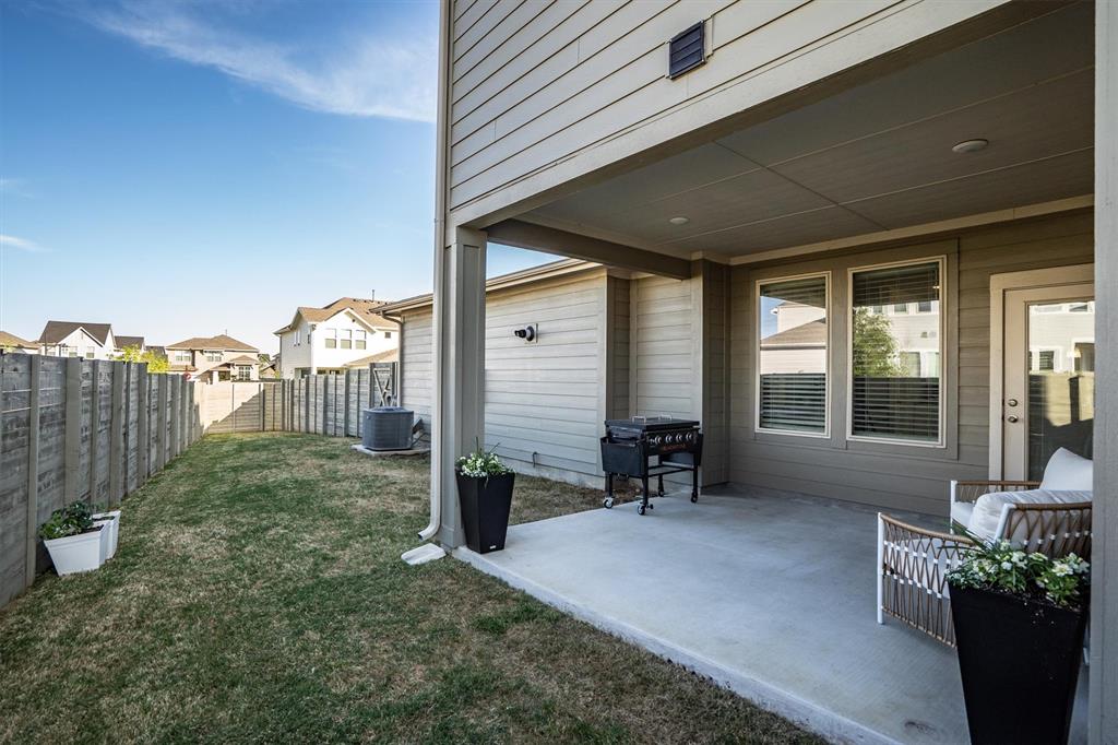 1346 Roundup Way Property Photo 30