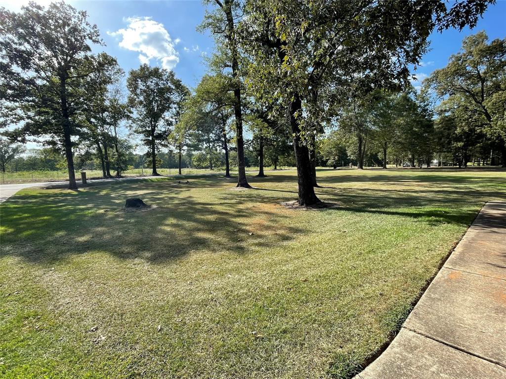 1035 Crouch Road Property Photo 2