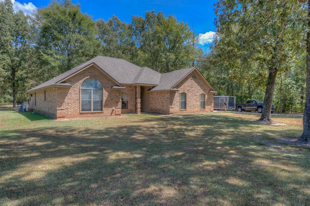 1035 Crouch Road Property Photo 2