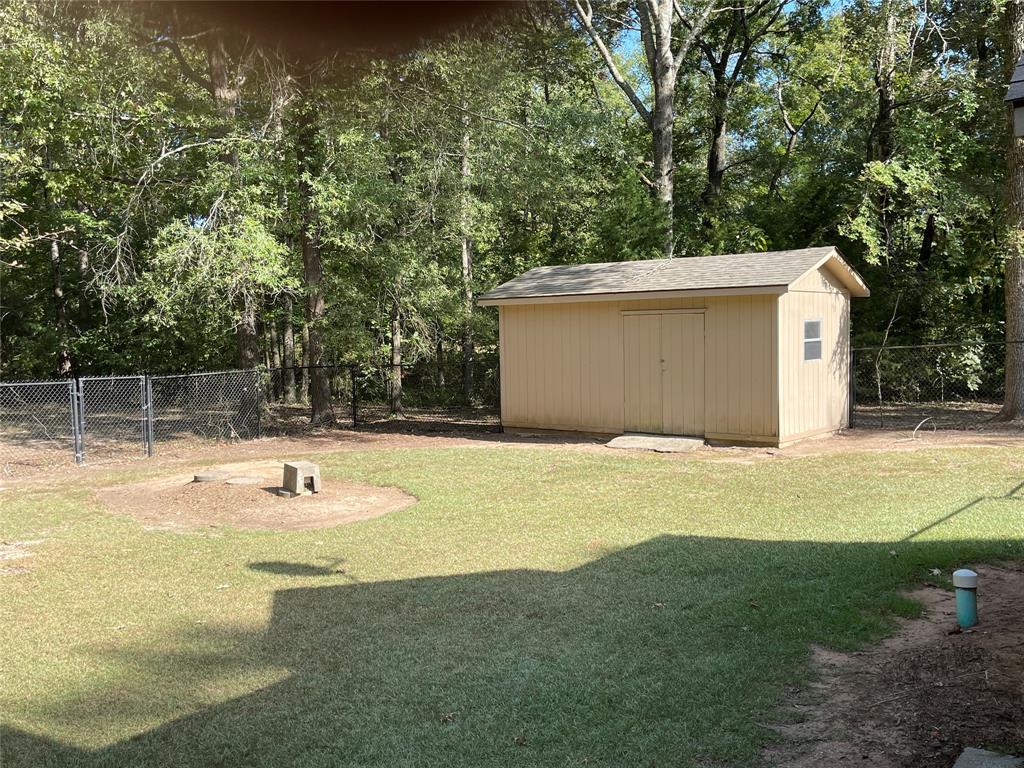 1035 Crouch Road Property Photo 9