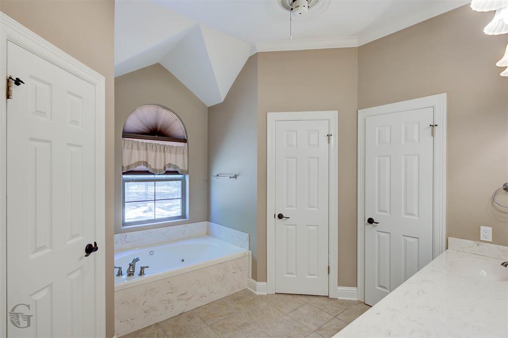1035 Crouch Road Property Photo 23