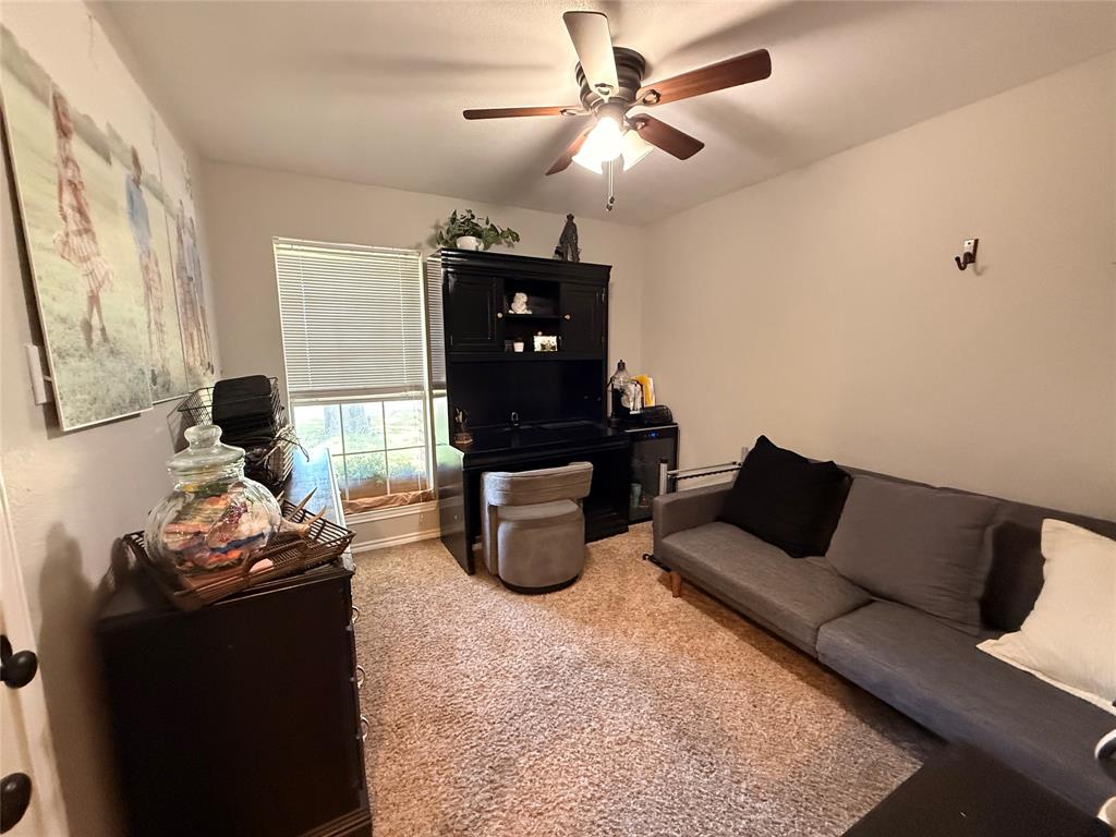 2710 Hunters Run Property Photo 23