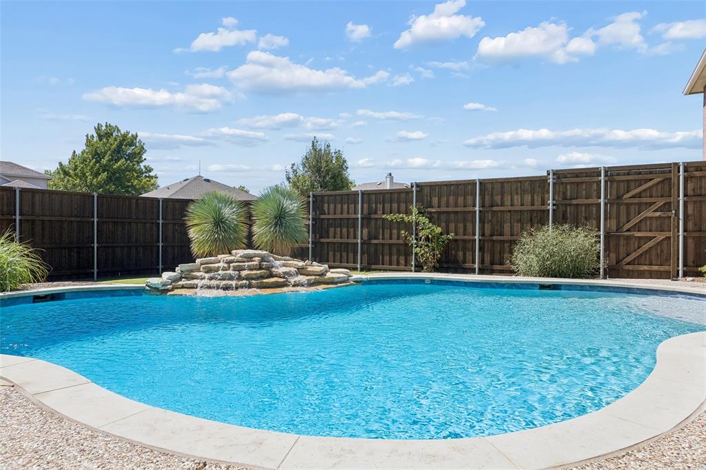 2903 Meadow Bluff Drive Property Photo 37