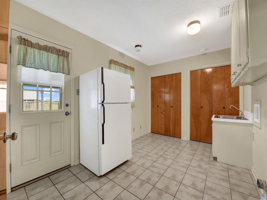 5108 Woodard Avenue Property Photo 13