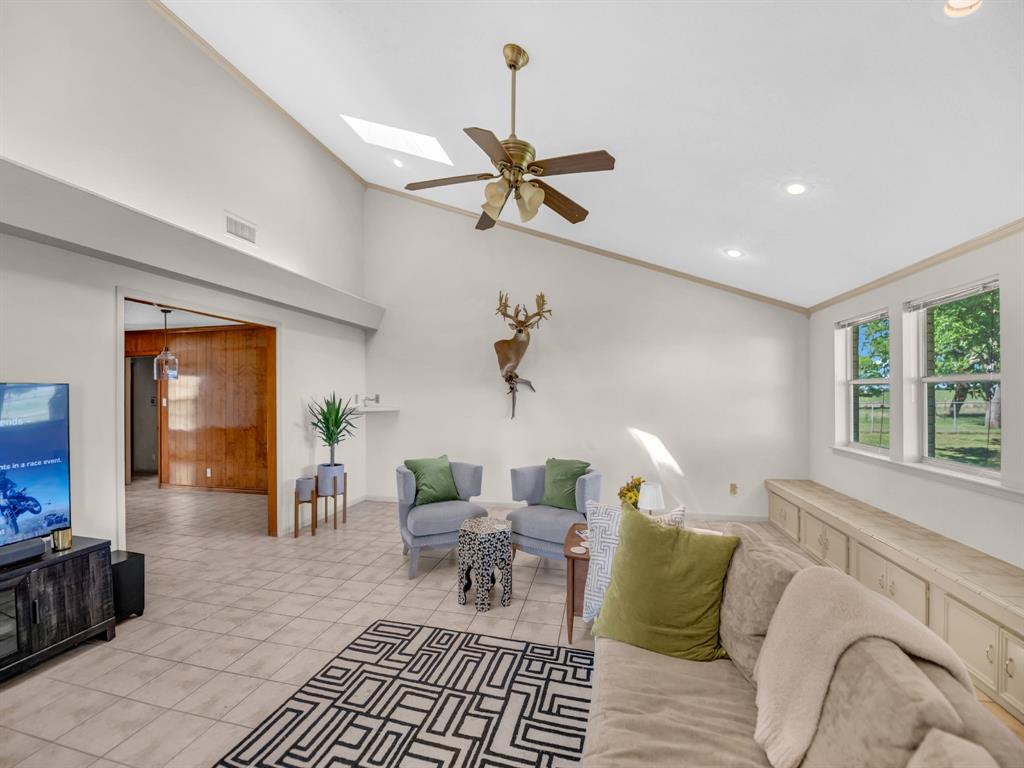 5108 Woodard Avenue Property Photo 16