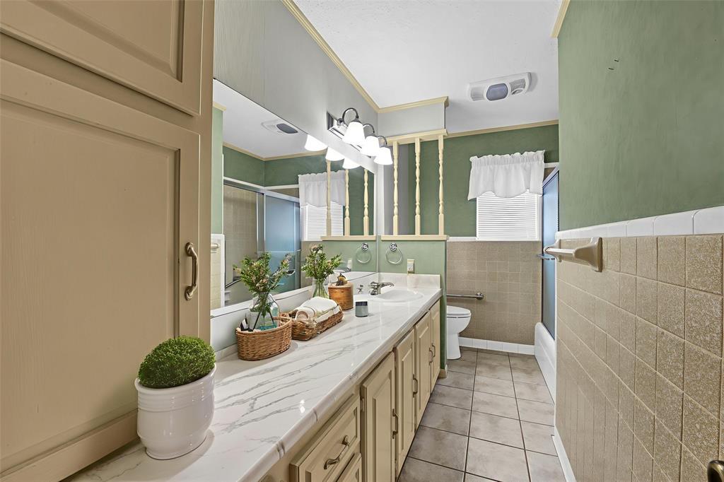5108 Woodard Avenue Property Photo 23