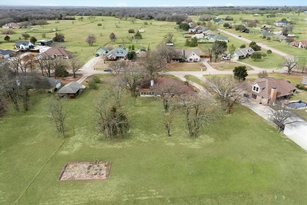 1025 Oak Hollow Lane Property Photo 33