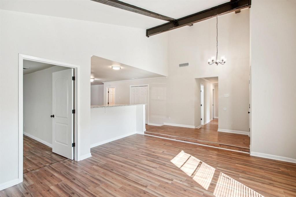 2103 Wheaton Drive Property Photo 8