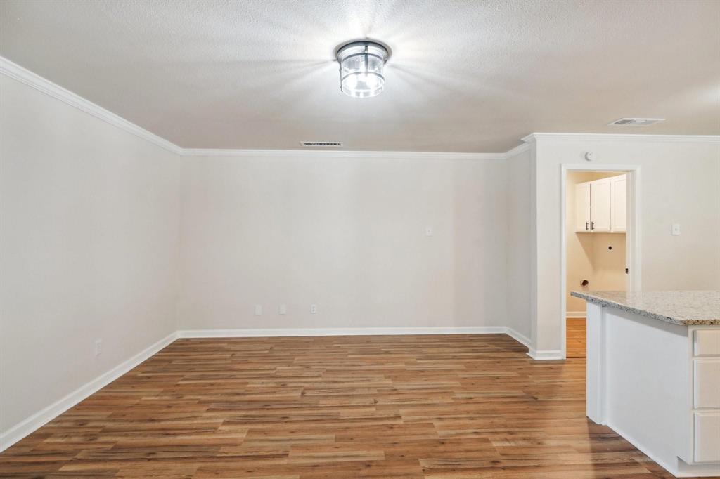 2103 Wheaton Drive Property Photo 11