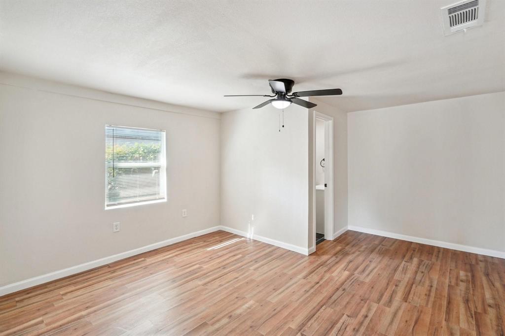 2103 Wheaton Drive Property Photo 12