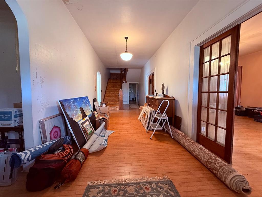 806 S Willow Street Property Photo 17