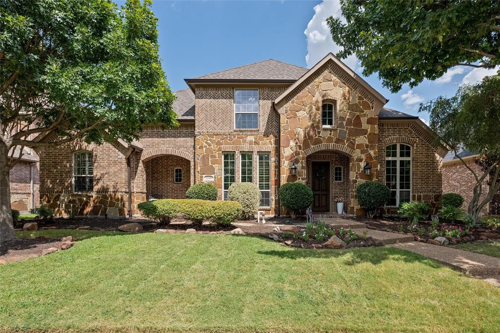 2346 Boxwood Drive Property Photo 2