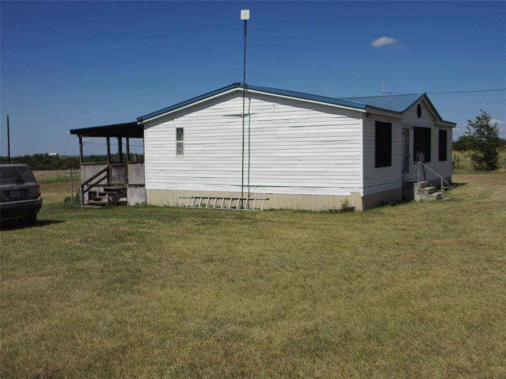 181 Private Road 439 Property Photo 2