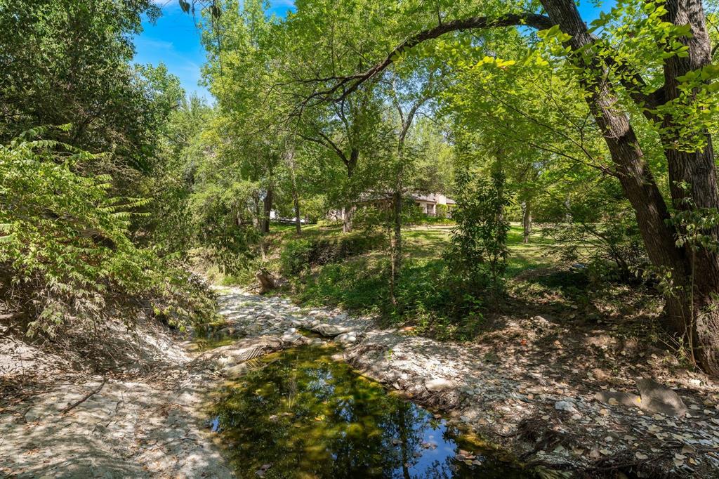 13828 Hillcrest Road Property Photo 10