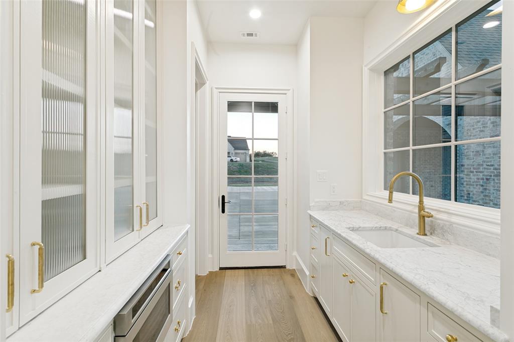 994 San Jacinto Drive Property Photo 28