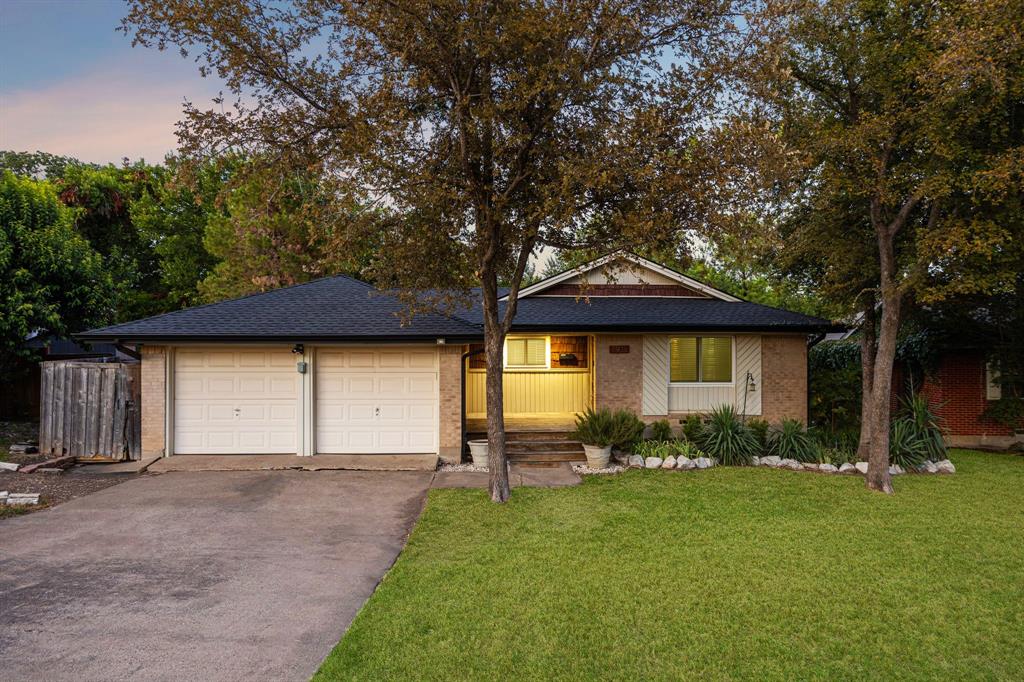 8938 Angleton Place Property Photo 1