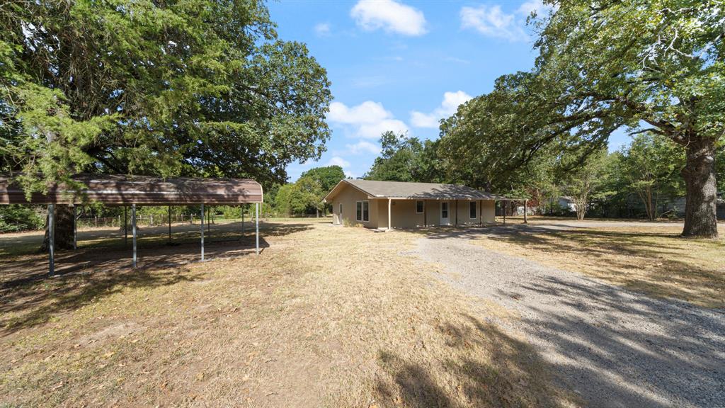 1320 Johnson Lane Property Photo 1