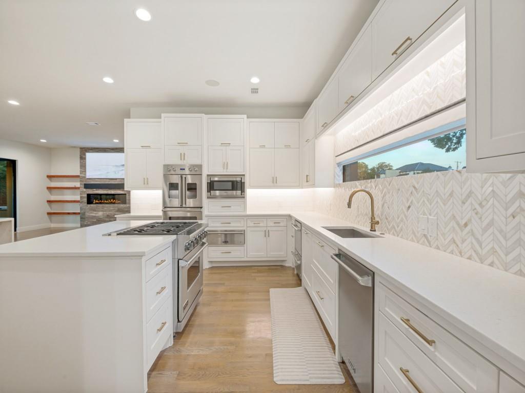 5615 Brookstown Drive Property Photo 8