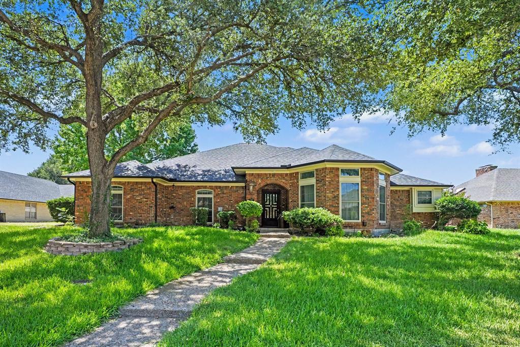 1349 Mantlebrook Drive Property Photo 10