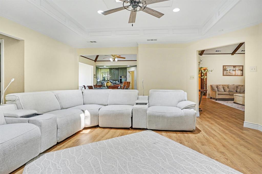 1349 Mantlebrook Drive Property Photo 15