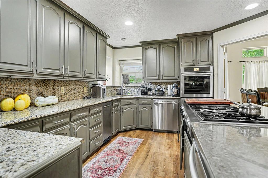 1349 Mantlebrook Drive Property Photo 20