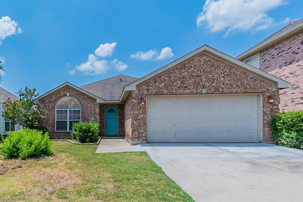 8741 Lariat Circle Property Photo 1