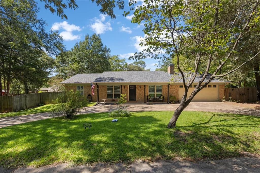 103 Grass Knoll Drive Property Photo 1