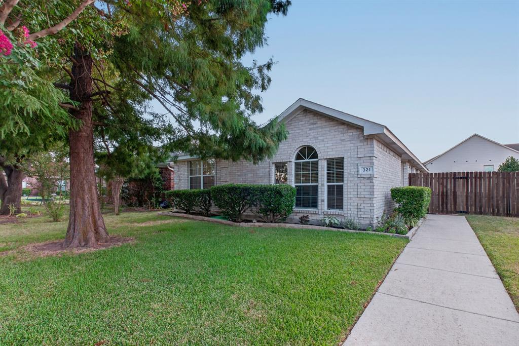 321 Pemberton Drive Property Photo 2