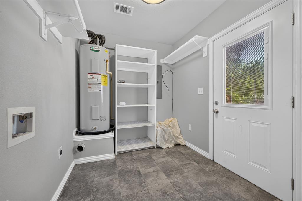 1210 Elmira Street Property Photo 25
