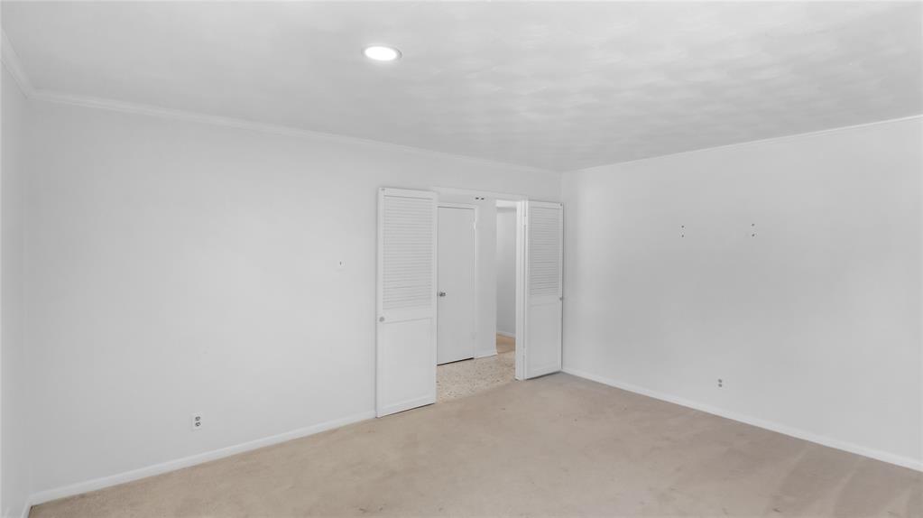 1526 Charleston Drive Property Photo 17