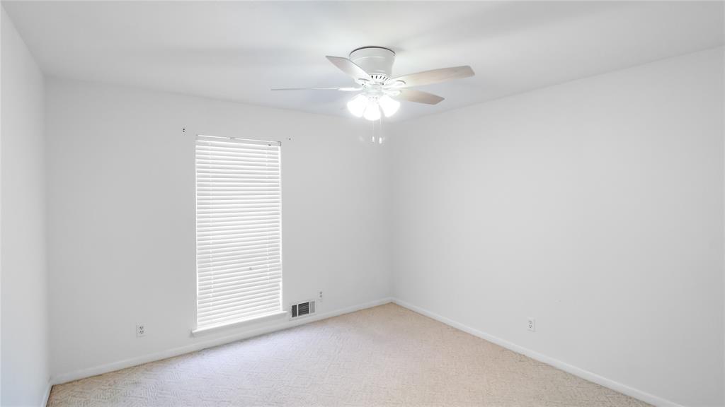 1526 Charleston Drive Property Photo 25