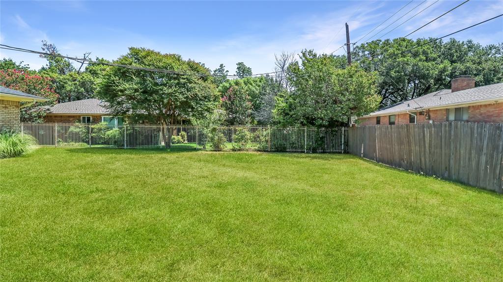 1526 Charleston Drive Property Photo 29