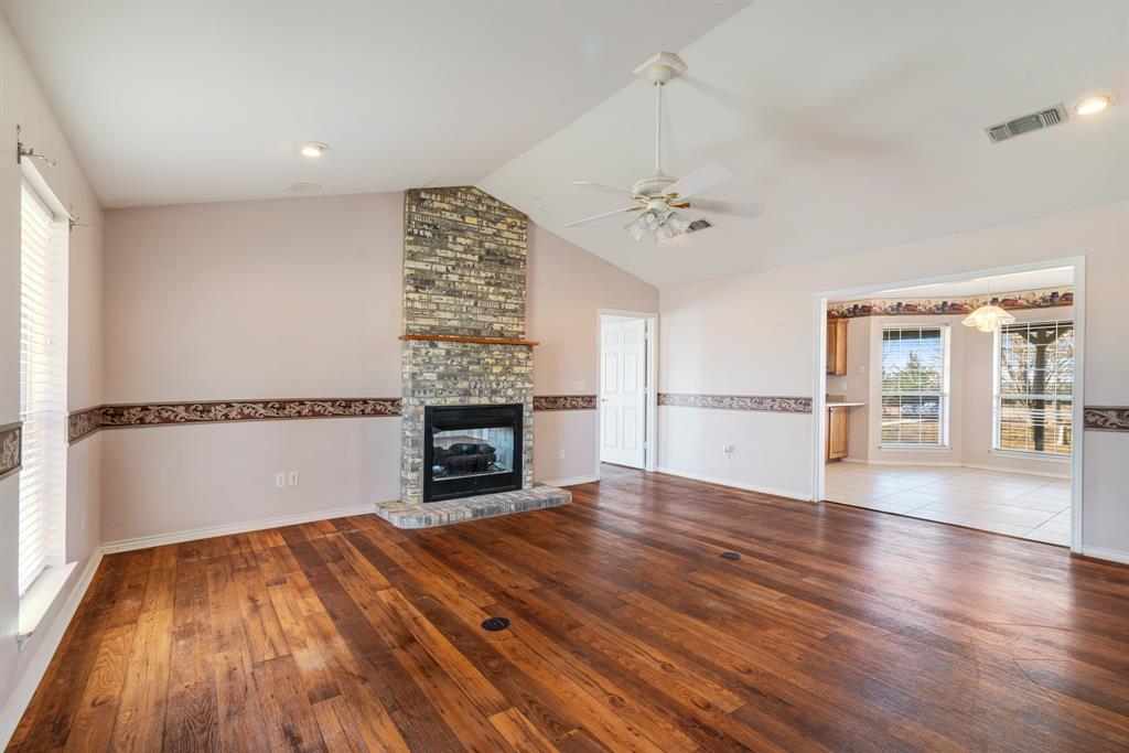 3754 County Road 11300 Property Photo 5