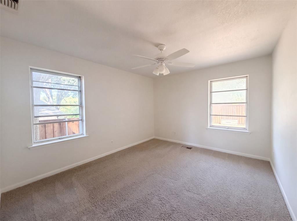 808 Griffin Street Property Photo 7