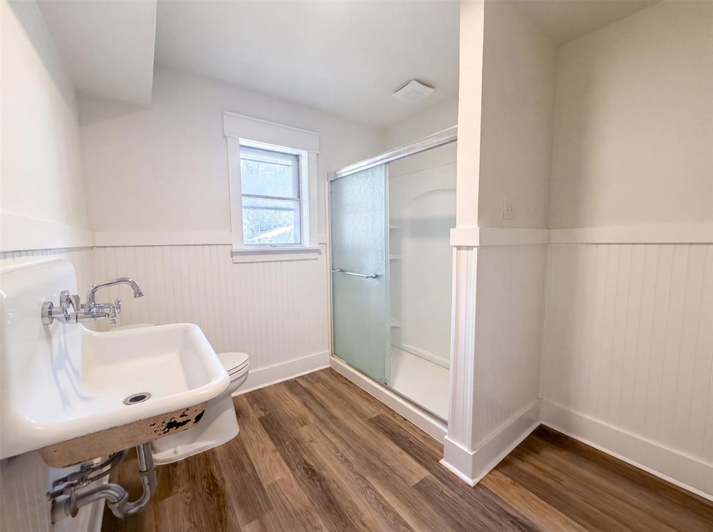 808 Griffin Street Property Photo 12