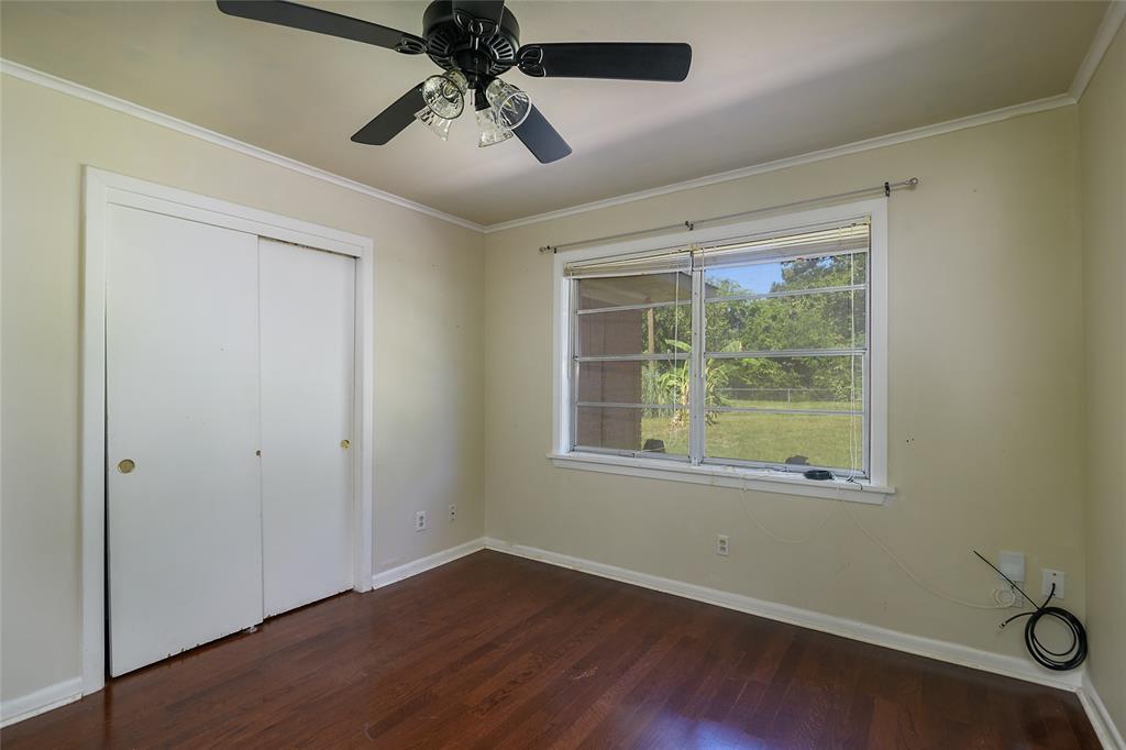 5810 Lovers Lane Property Photo 12