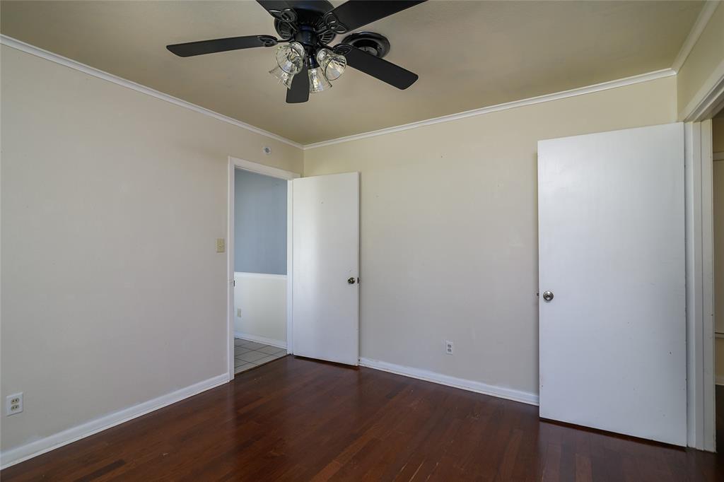 5810 Lovers Lane Property Photo 14